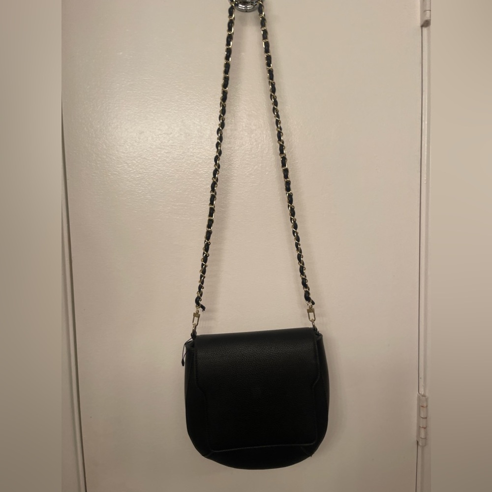 Vegan leather purse with gold strap